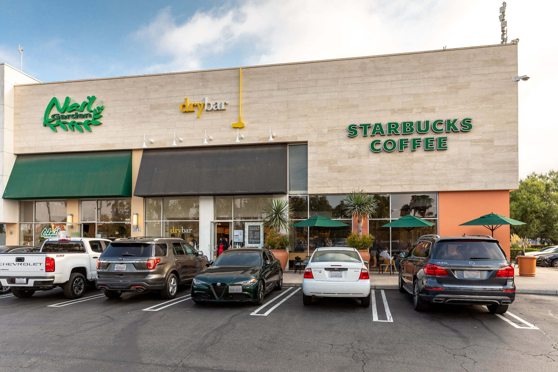 700 S Sepulveda Blvd, El Segundo, CA for Rent