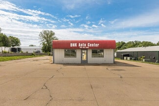 Saint Charles, MO Auto Dealership - 4516 S St Peters Pky Saint Charles, MO Auto Dealership - 4516 S St Peters Pky