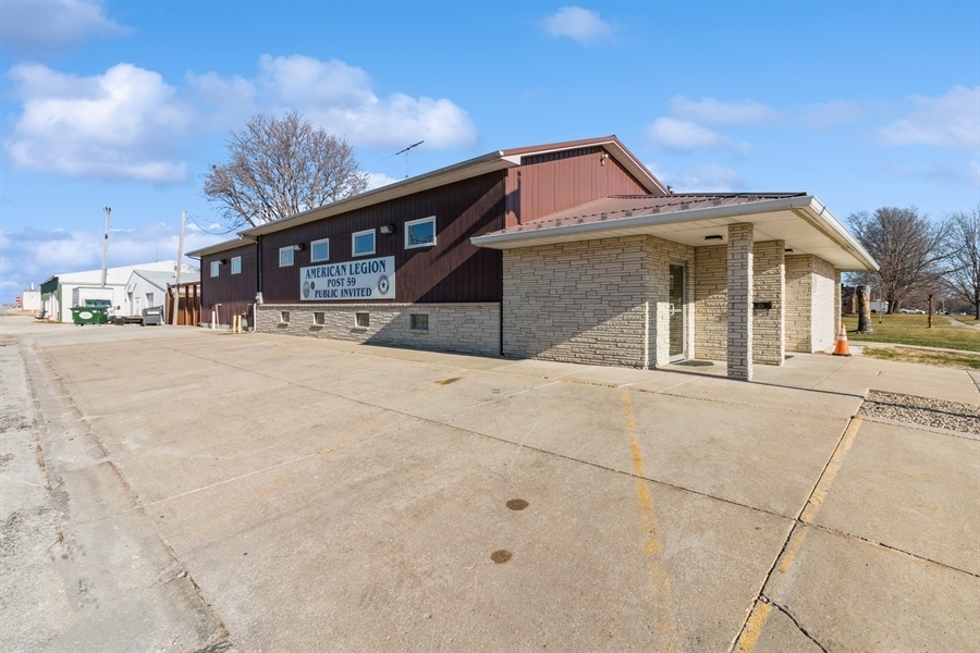 301 Washington St, Story City, IA for Sale