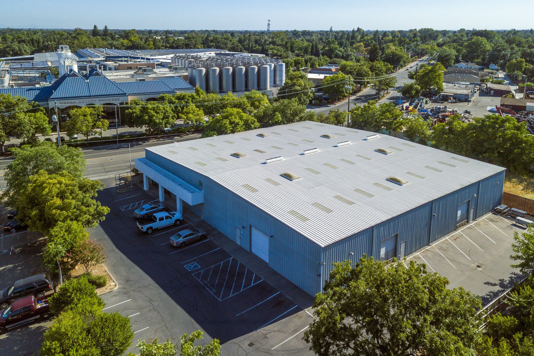 994 E 20th St, Chico, CA for Sale