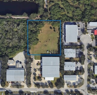 Sarasota, FL Commercial - 2305 72nd Ave E