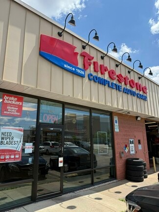 Chicago, IL Retail - 5215 N Milwaukee Ave