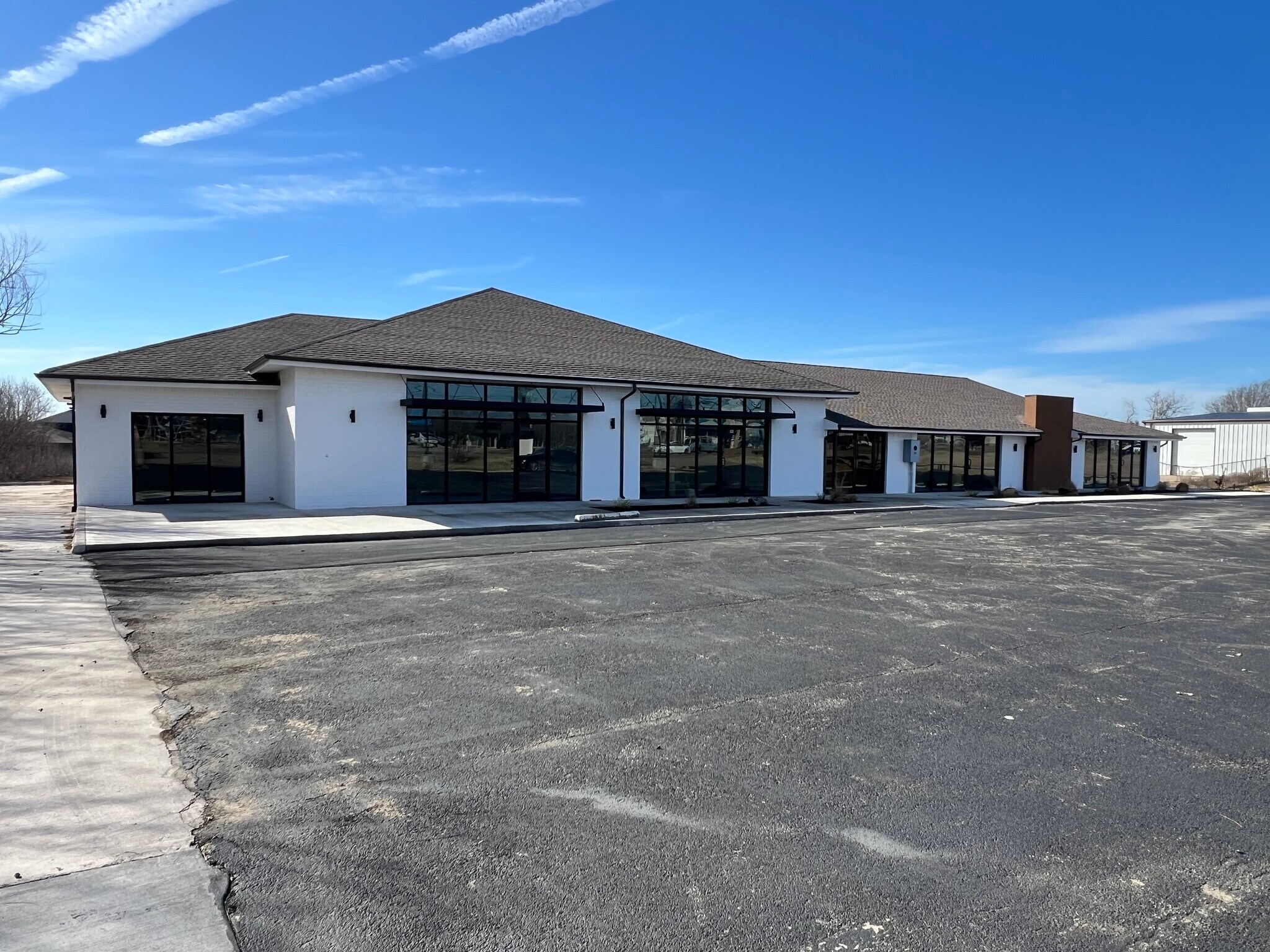 721 W Main St, Mabank, TX for Rent