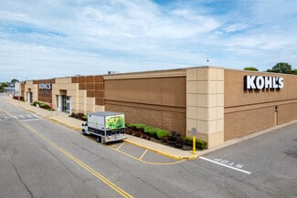 Deer Park, NY Retail - 403-421 Commack Rd