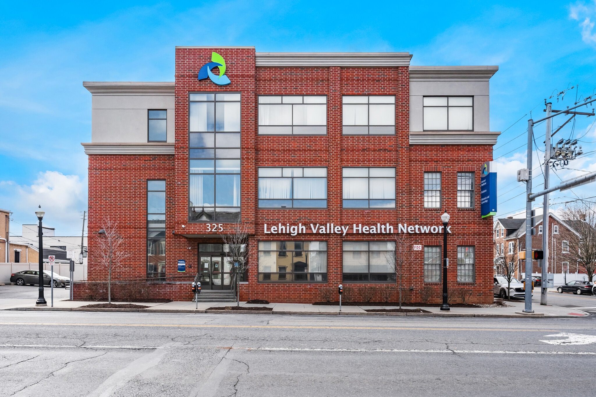 325 W Broad St, Bethlehem, PA for Sale