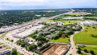 League City, TX Commercial - 301 N Wesley Dr