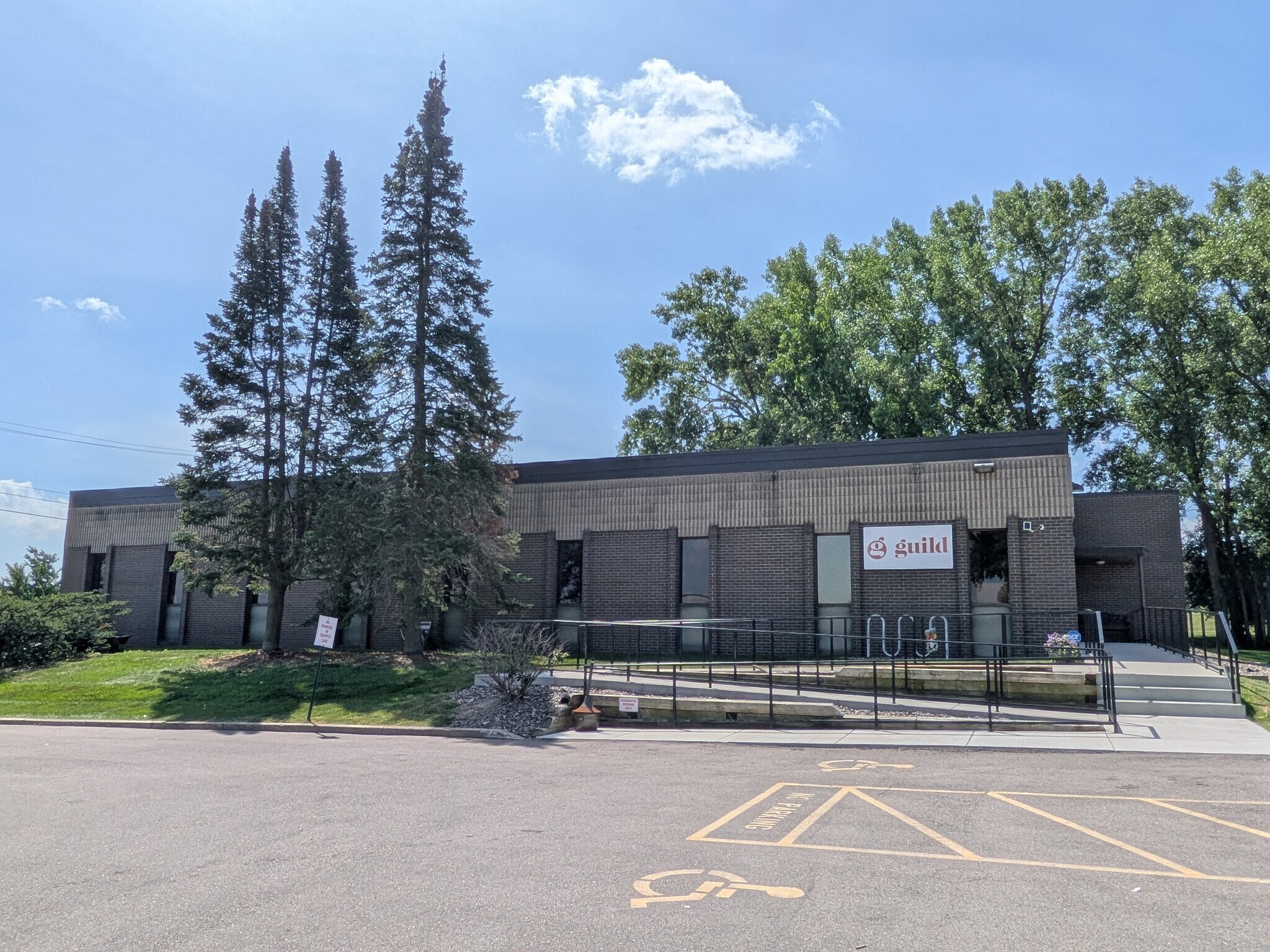 1740 Livingston Ave, West Saint Paul, MN for Sale