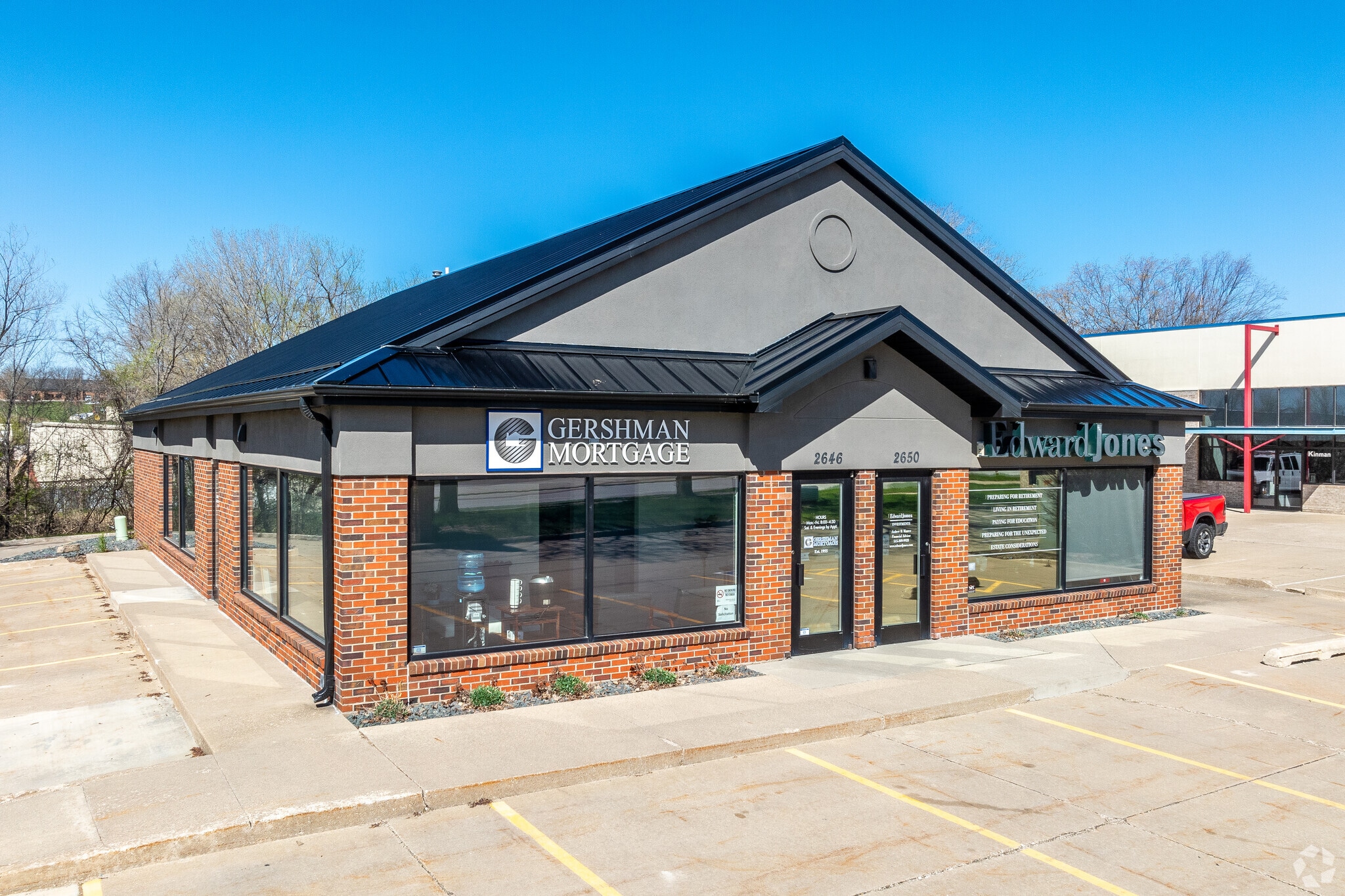 2646-2650 100th St, Urbandale, IA for Rent