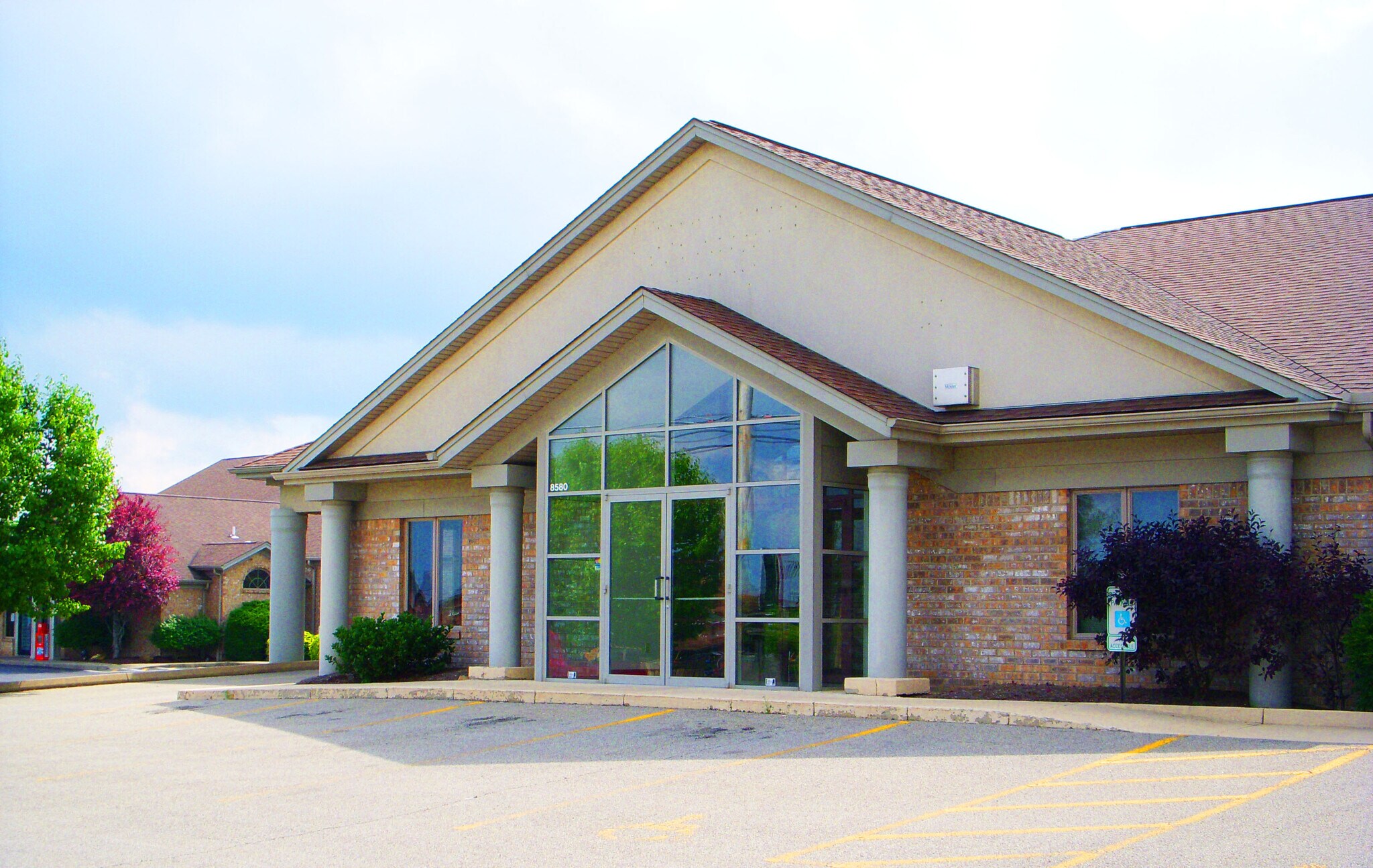 8580 South Ave, Youngstown, OH for Sale