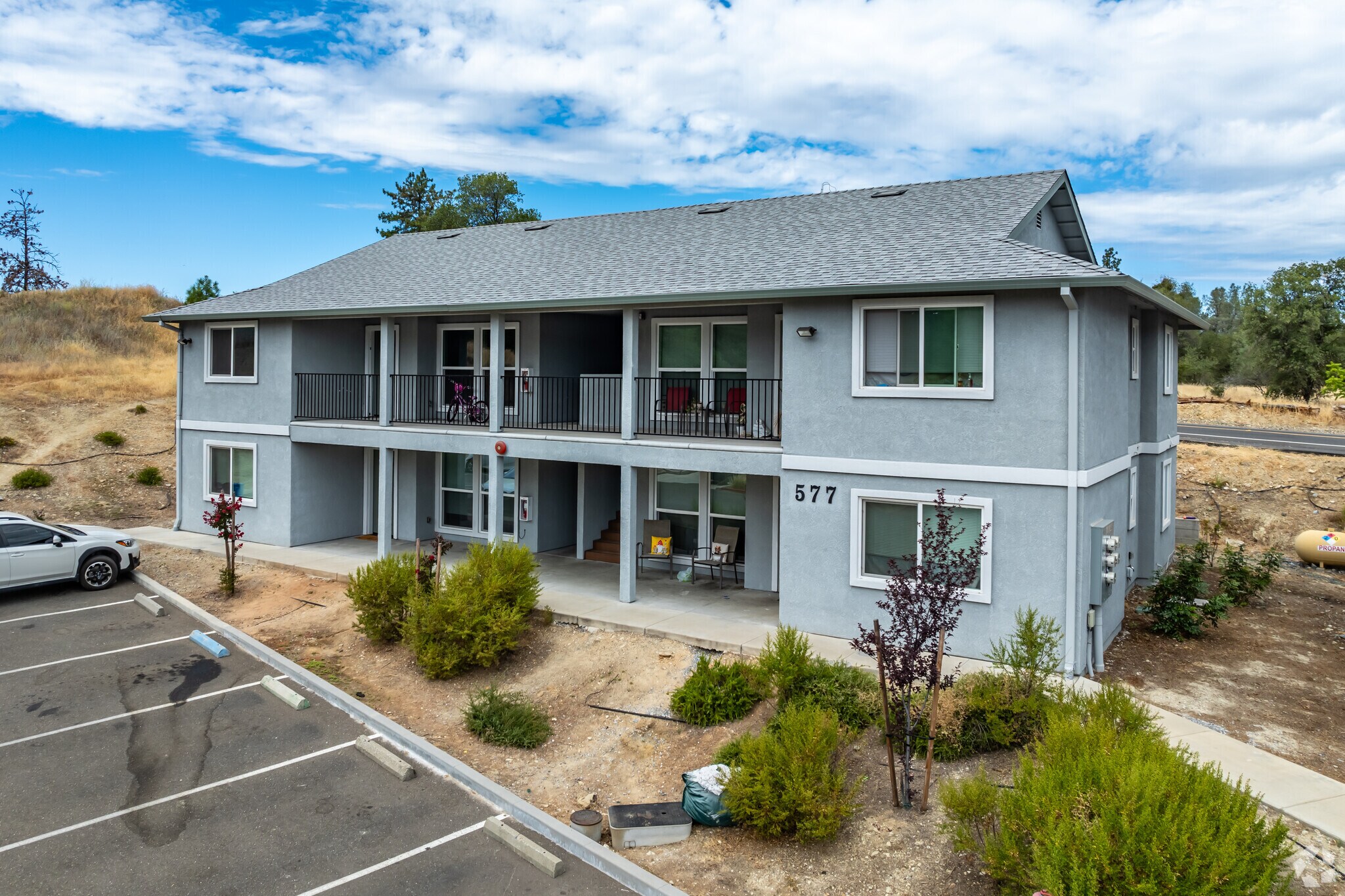 575-579 Racquet Way, Diamond Springs, CA for Sale