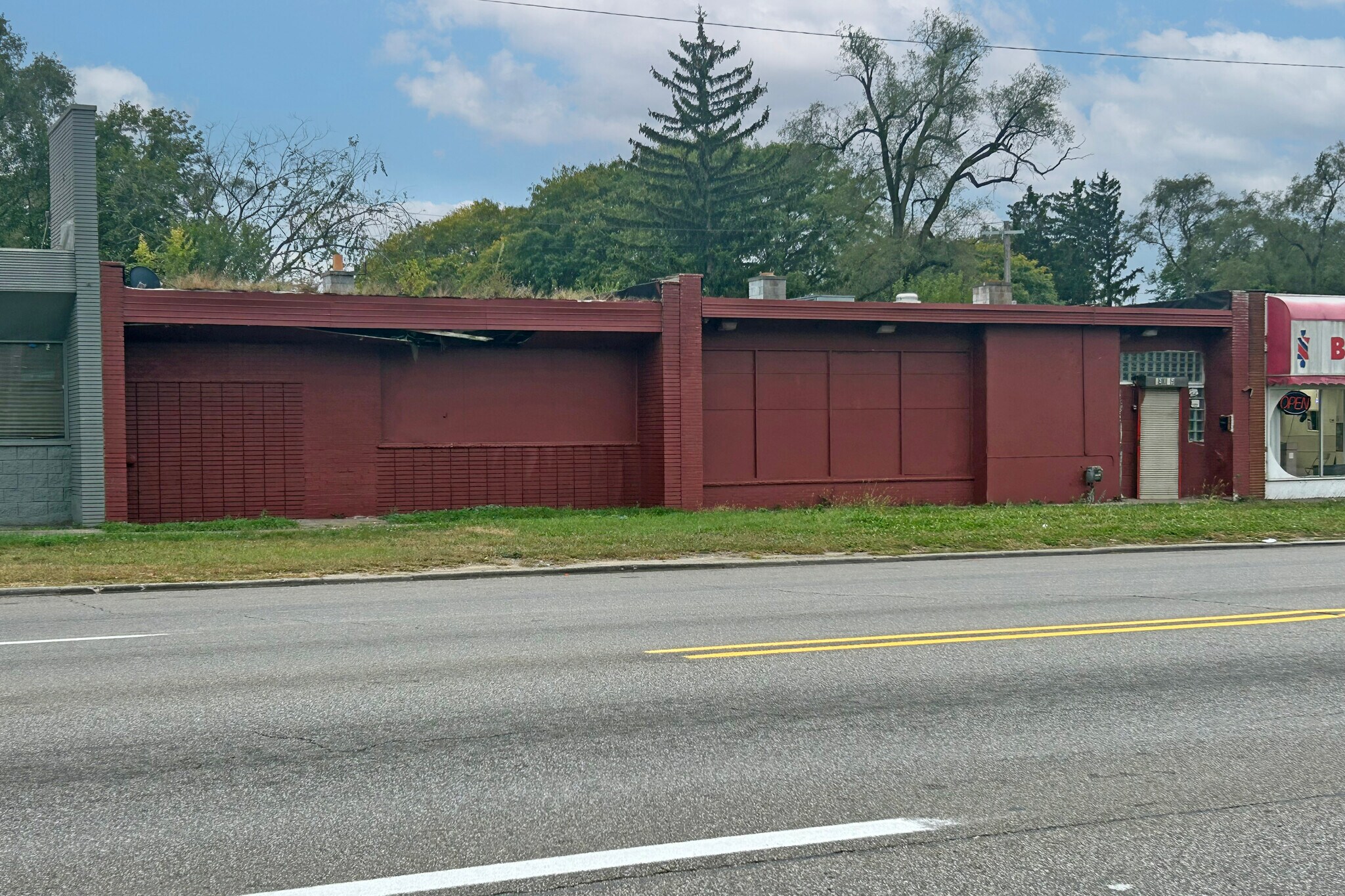 19033 W 7 Mile Rd, Detroit, MI for Sale