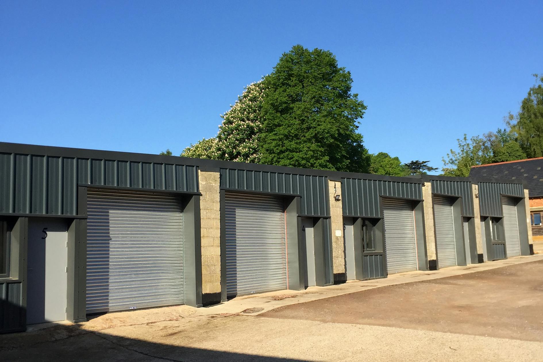 Manor Farm Yard, Upton Grey, HAM for Rent