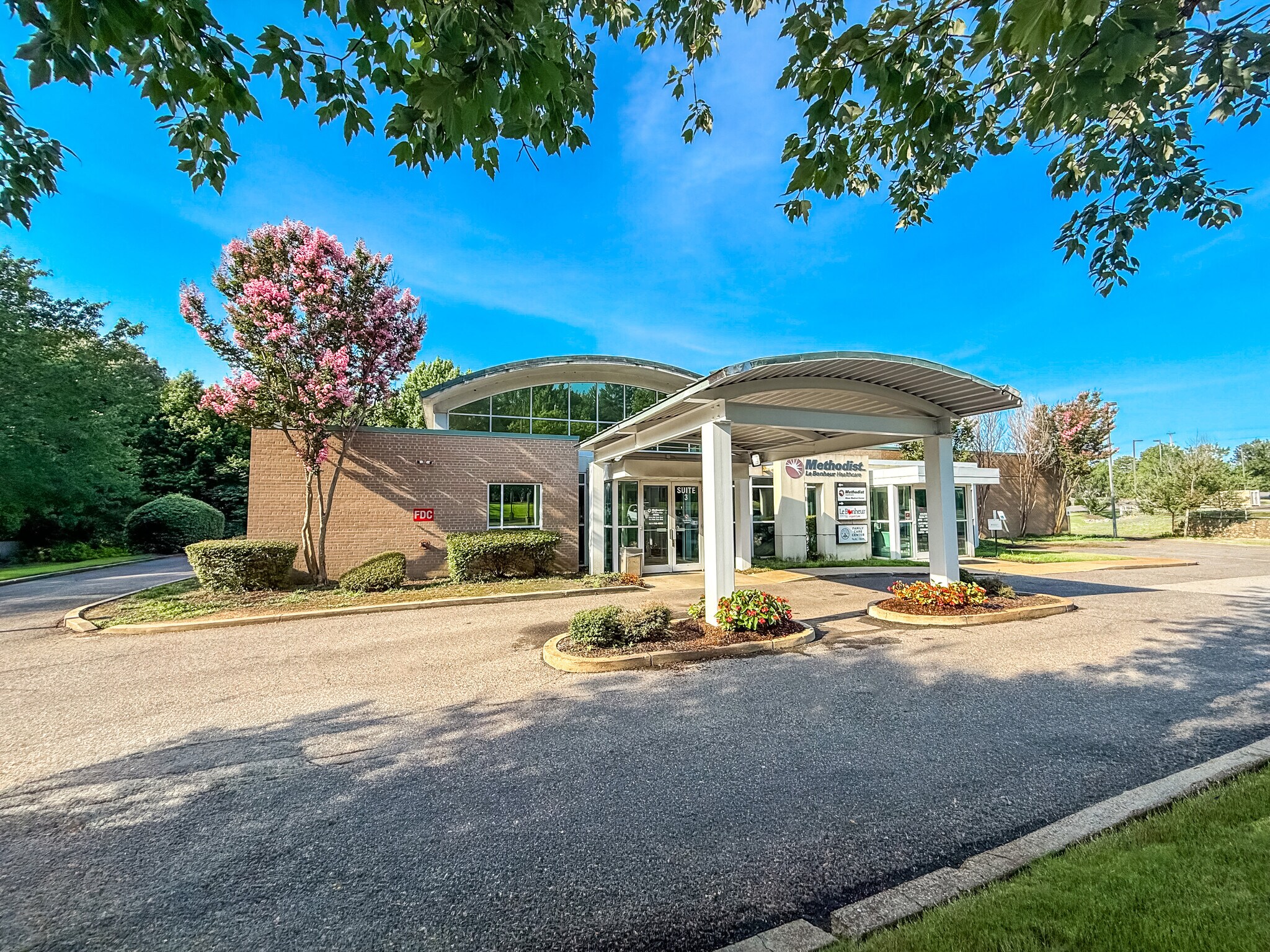 8071 Winchester Rd, Memphis, TN for Rent