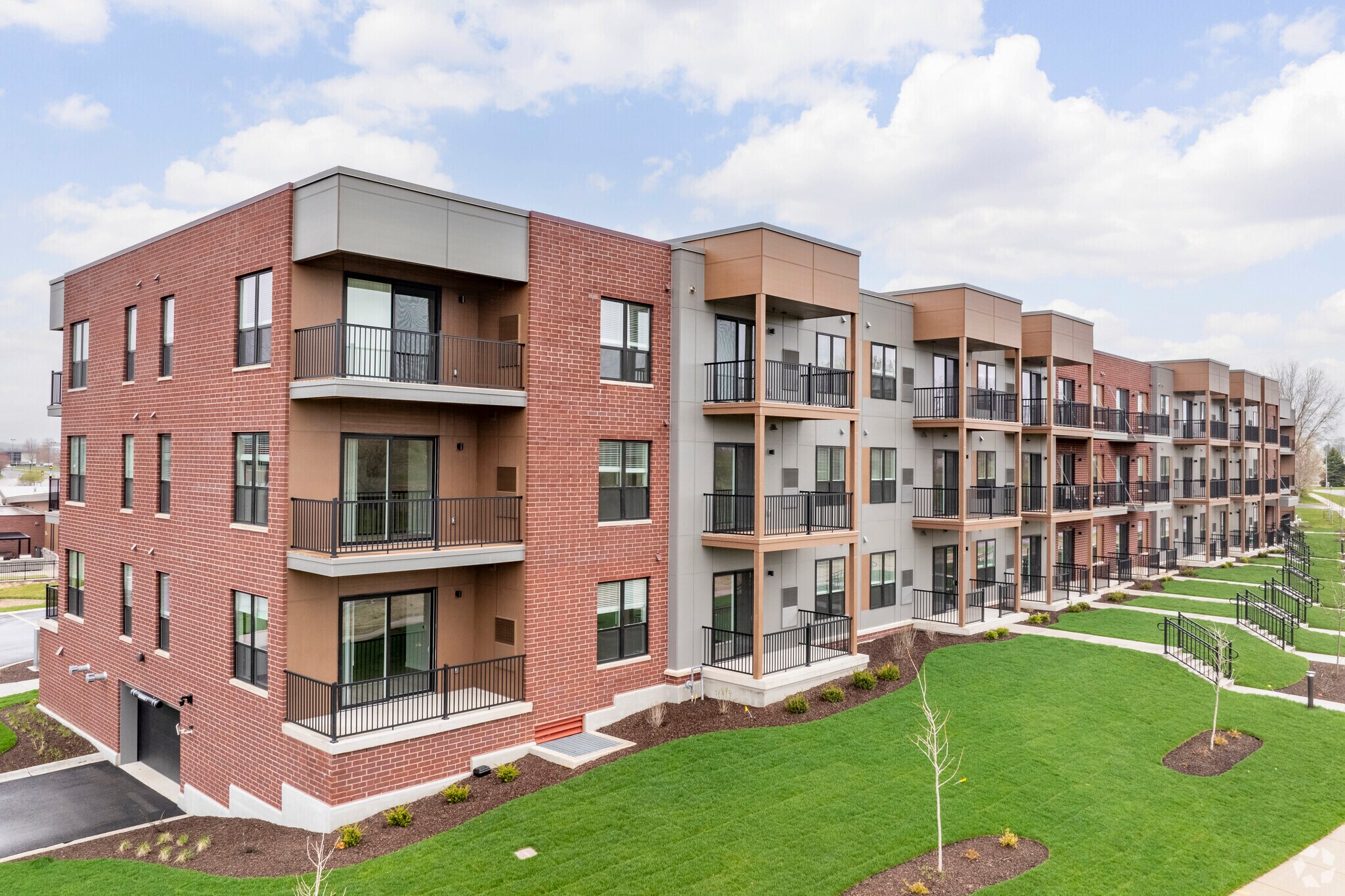 5601 Fraser Cir, Madison, WI for Rent