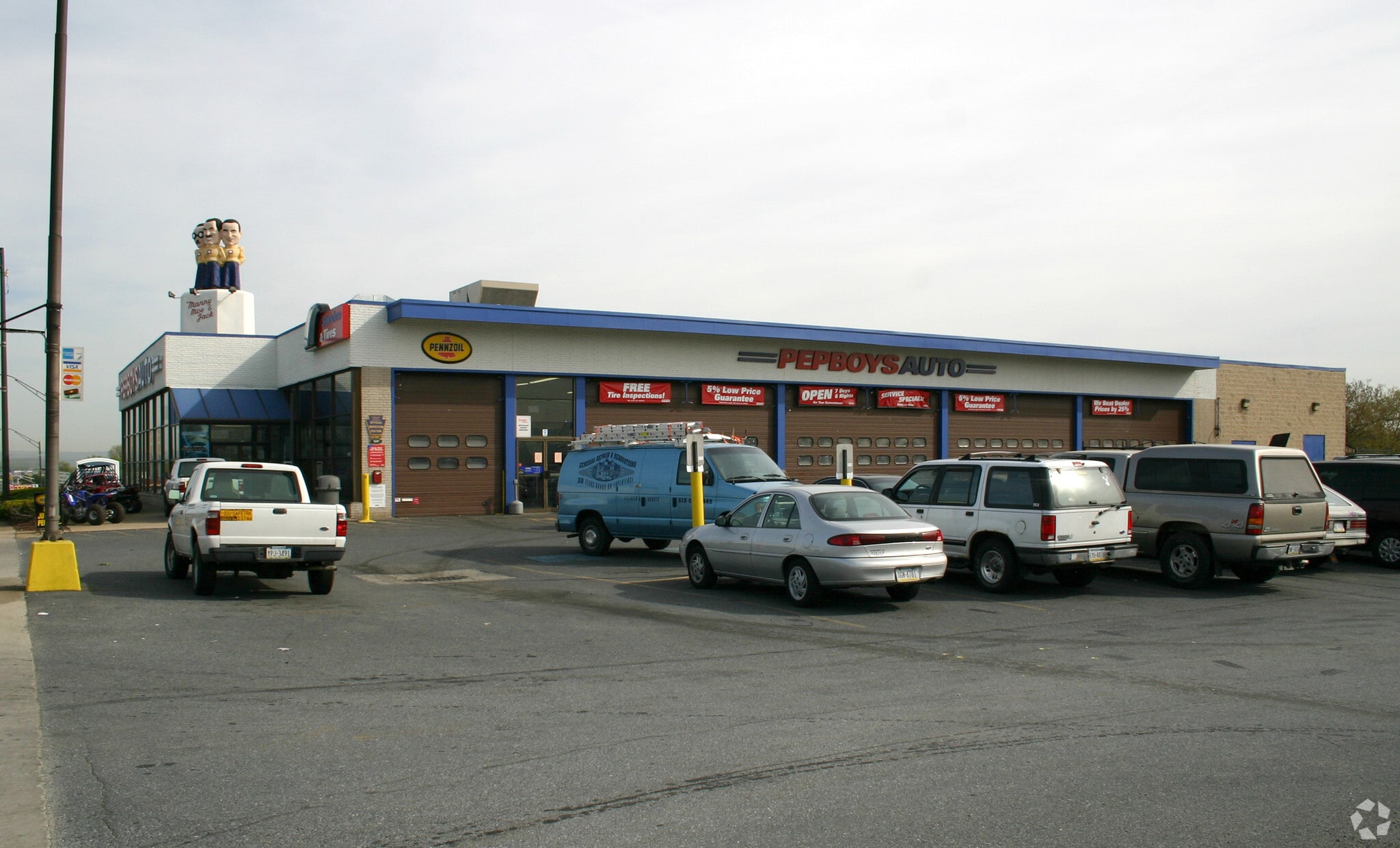1901 Macarthur Rd, Whitehall, PA for Rent