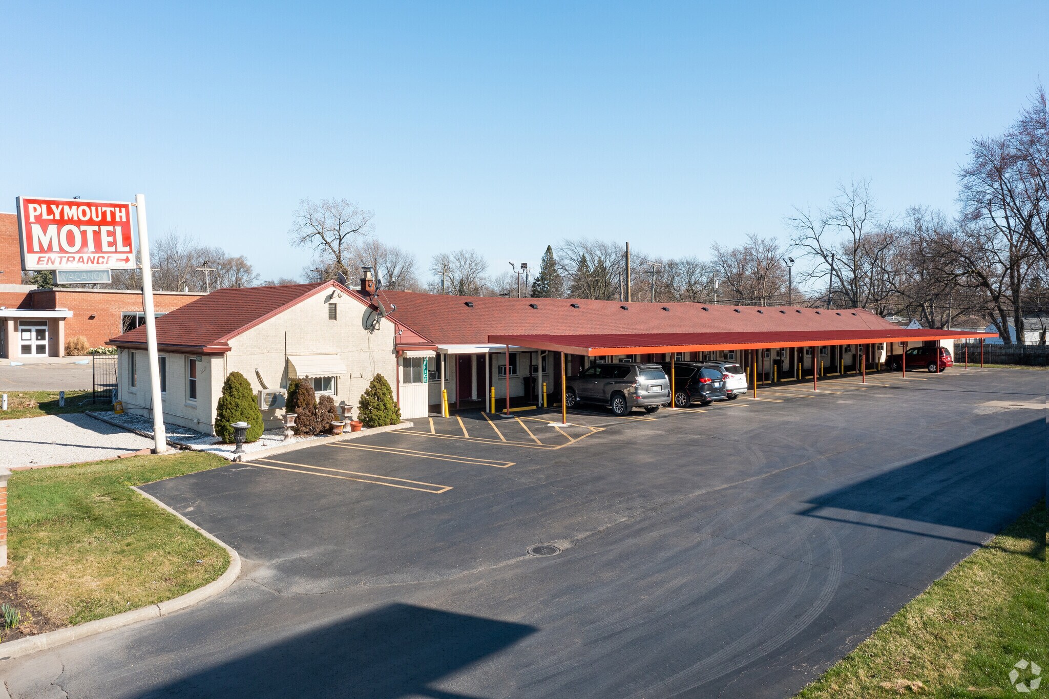 28021 Plymouth Rd, Livonia, MI for Sale