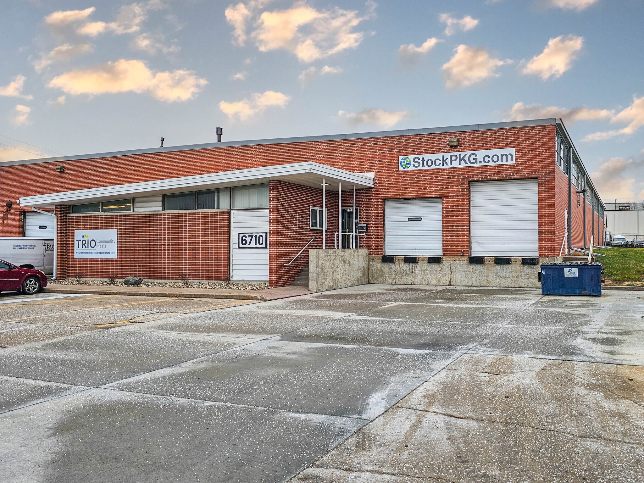 6710 L St, Omaha, NE for Sale