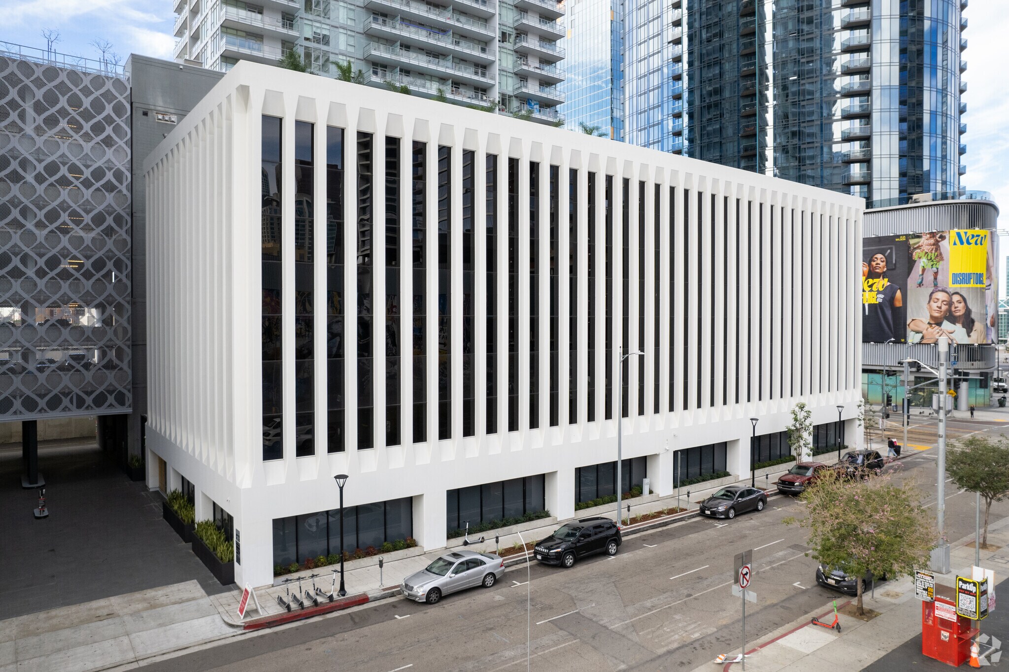 1212 S Flower St, Los Angeles, CA for Rent