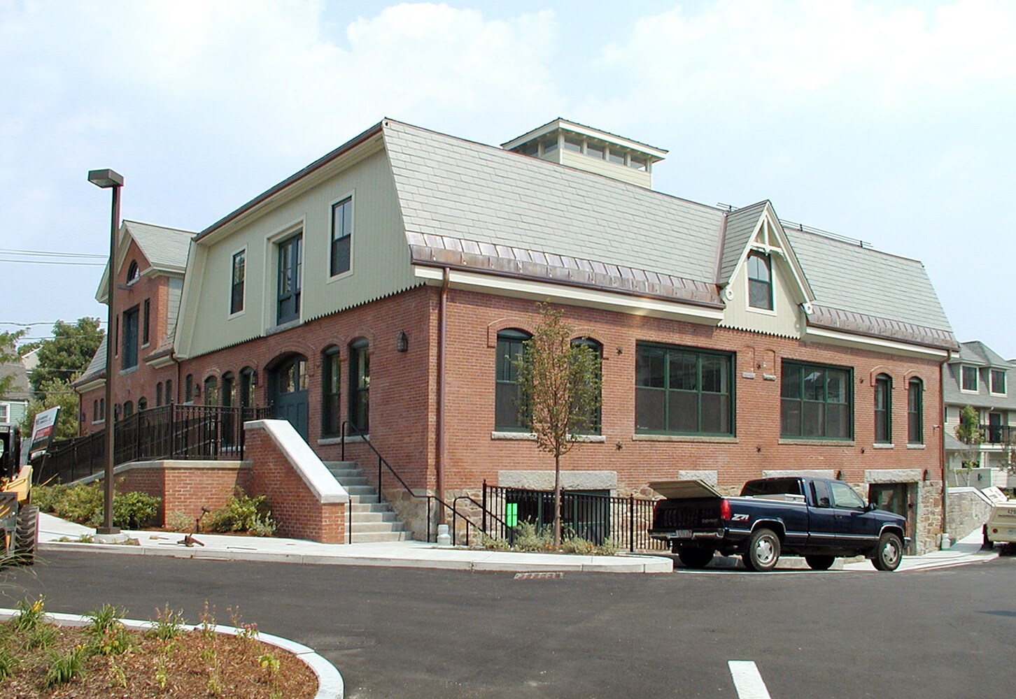 235-237 Cypress St, Brookline, MA for Rent