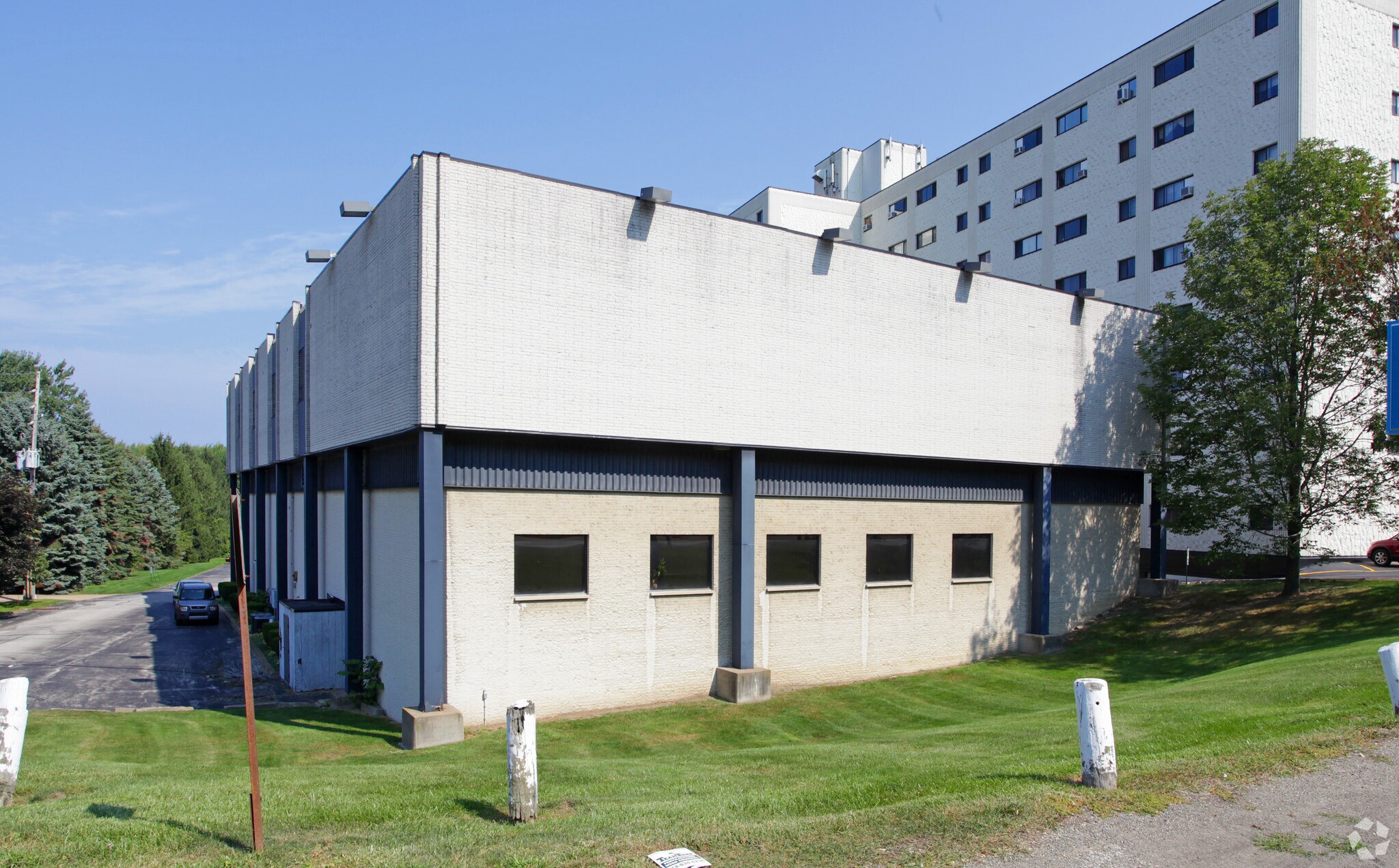 5050 W Ridge Rd, Erie, PA for Rent