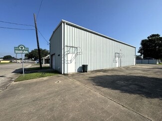 Groves, TX Specialty - 4020 Lincoln Ave