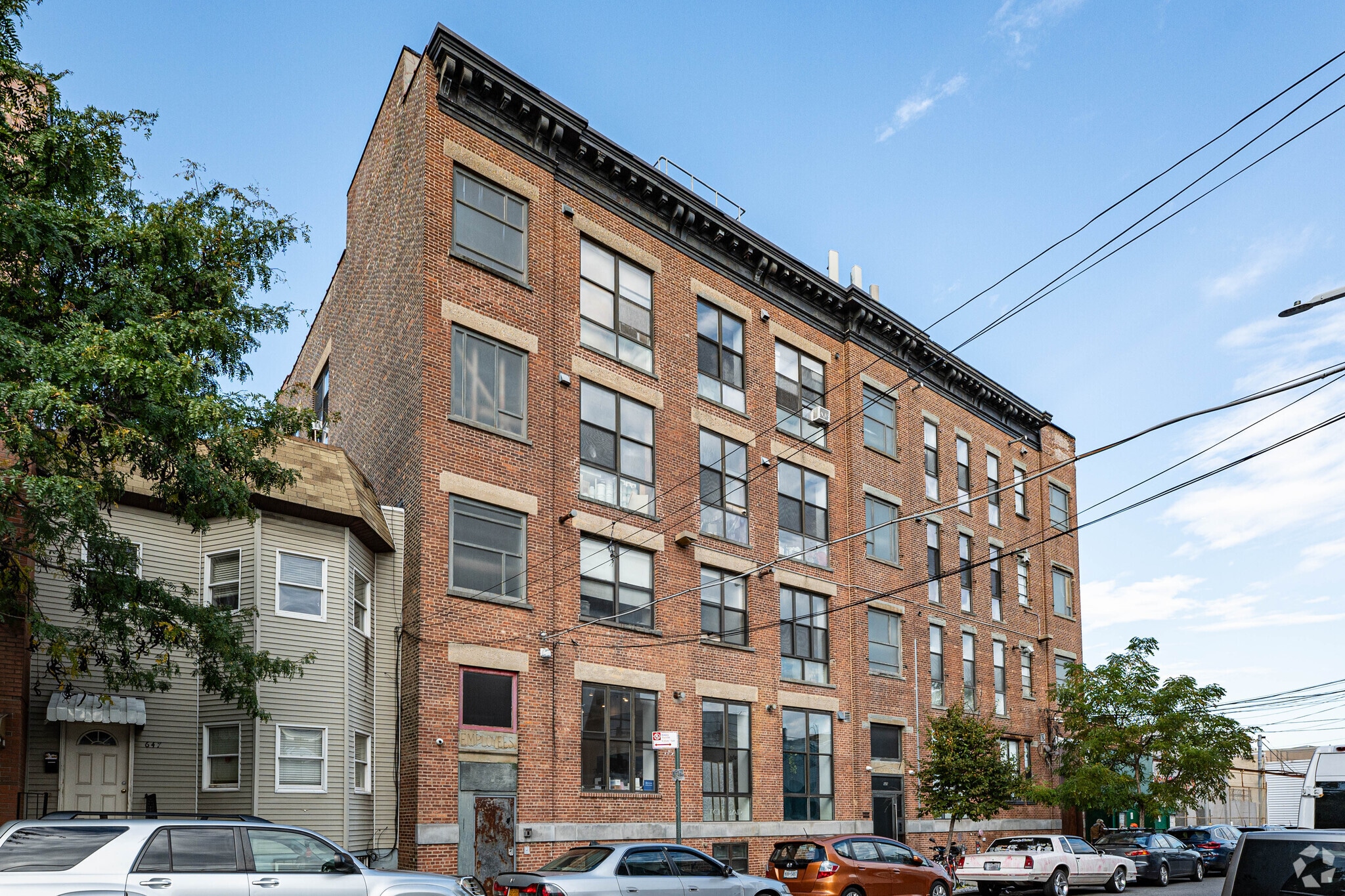 657 Morgan Ave, Brooklyn, NY for Rent