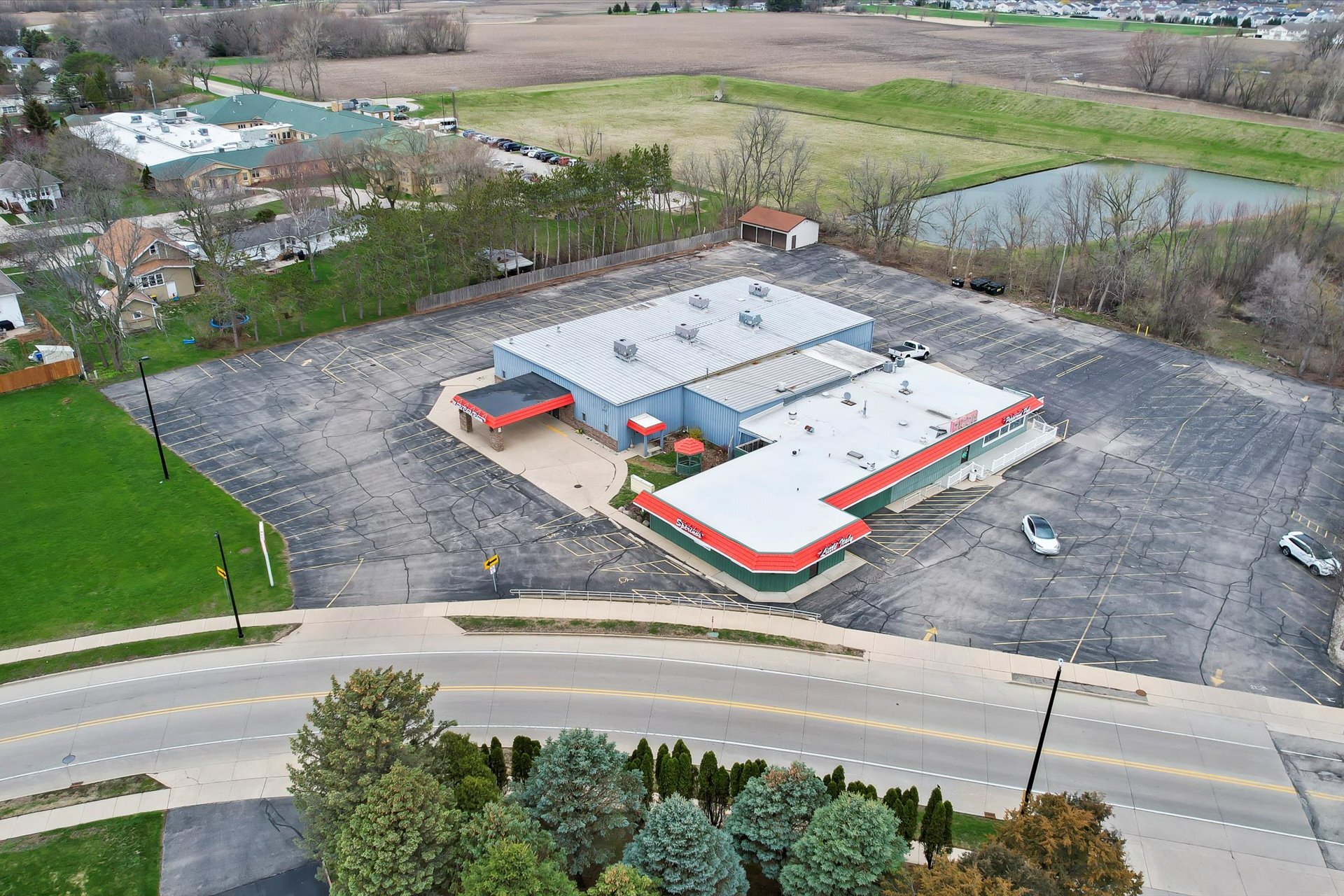 720 N Wisconsin Ave, Elkhorn, WI for Sale