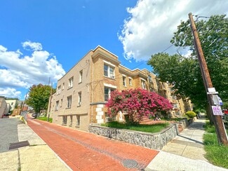 Washington, DC Apartments - 945 Longfellow St NW