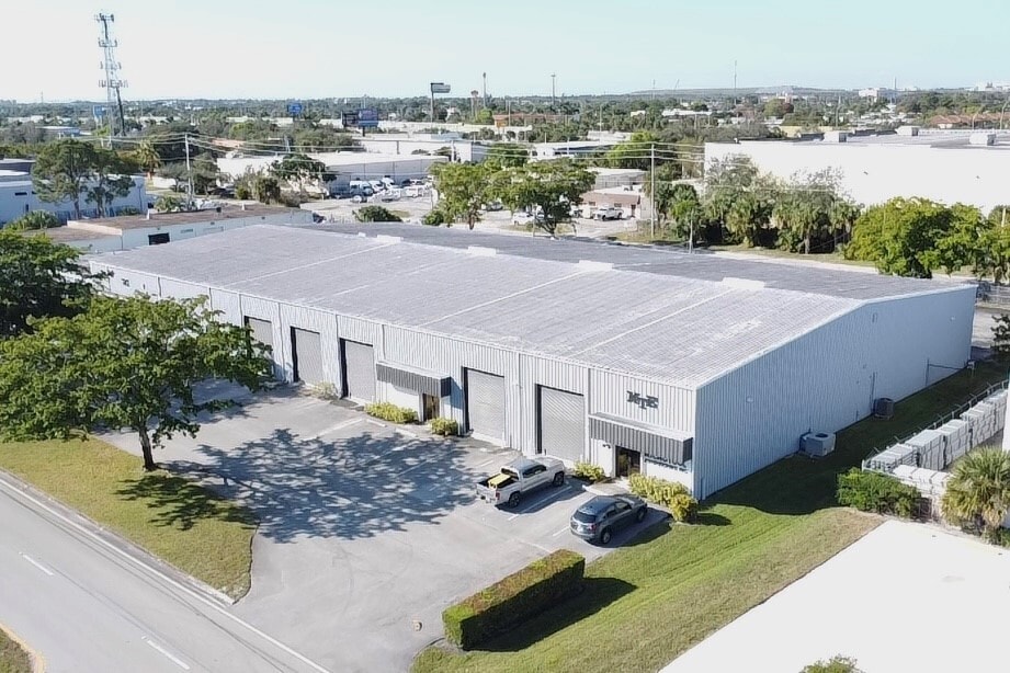 7567-7575 Central Industrial Dr, Riviera Beach, FL for Rent