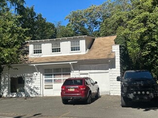 Maplewood, NJ Retail - 79 Dunnell Rd