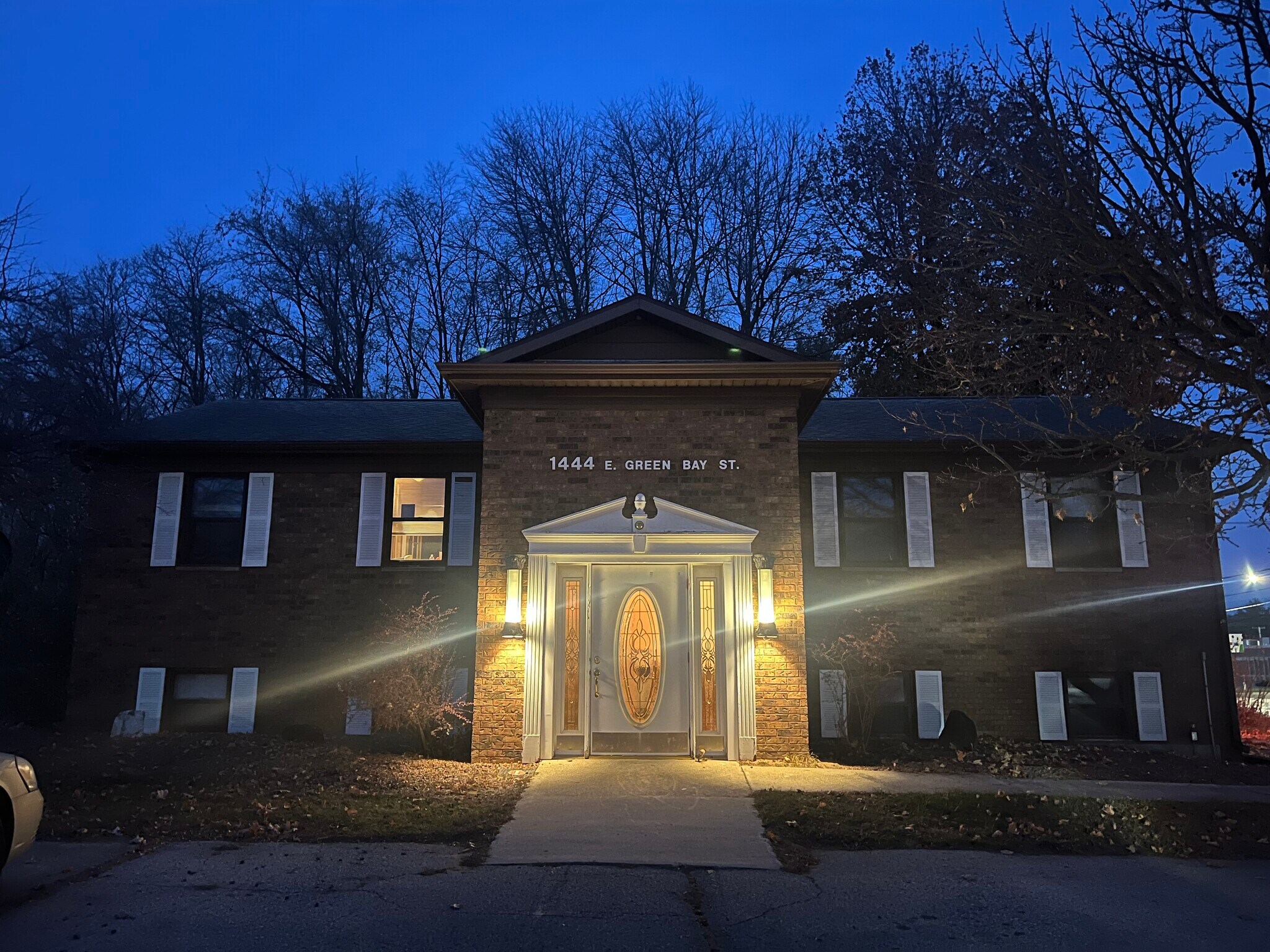 1444 E Green Bay St, Shawano, WI for Rent