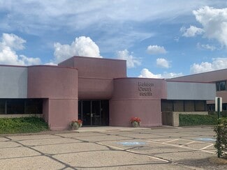 Canton, OH undefined - 4942 Higbee Ave NW