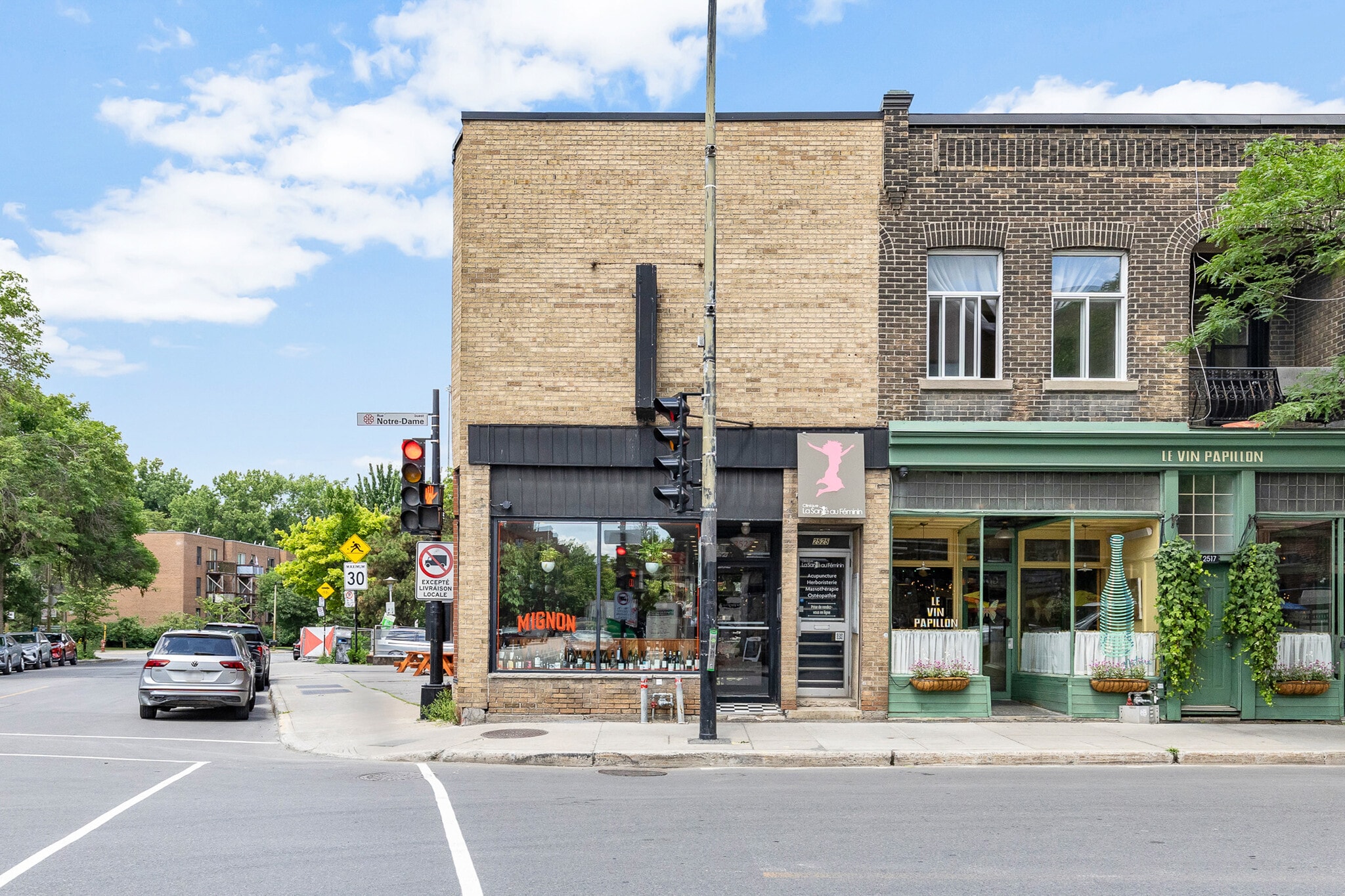 2523-2525 Rue Notre-Dame O, Montréal, QC for Sale