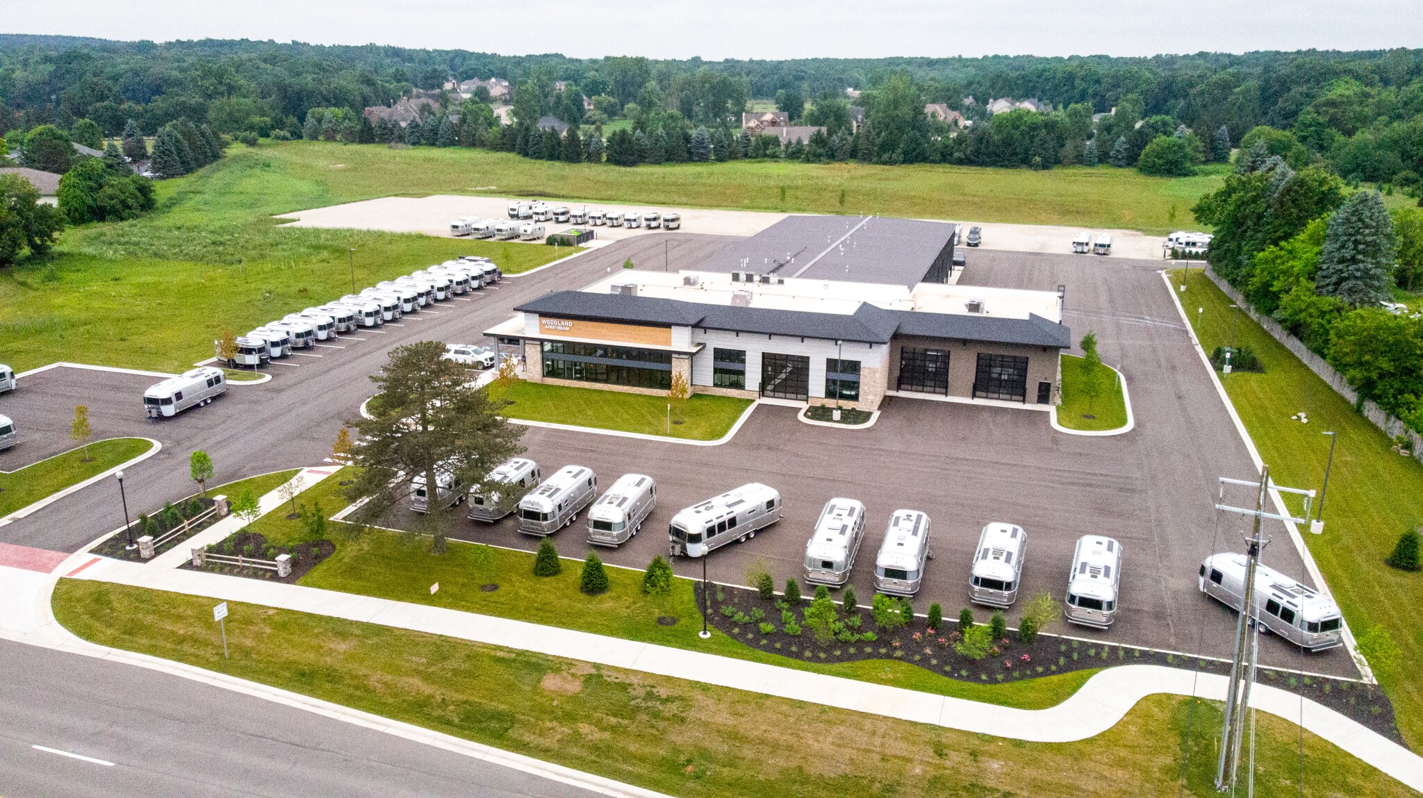 9331 Dixie Hwy, Springfield Township, MI for Sale