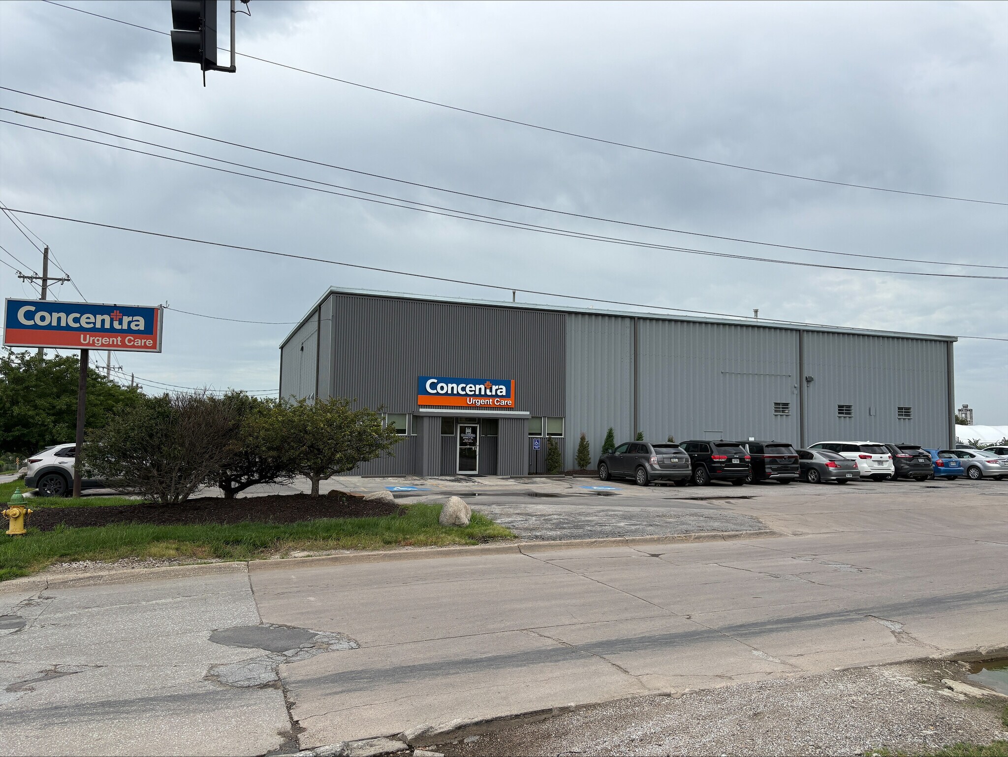 2900 F St, Omaha, NE for Sale