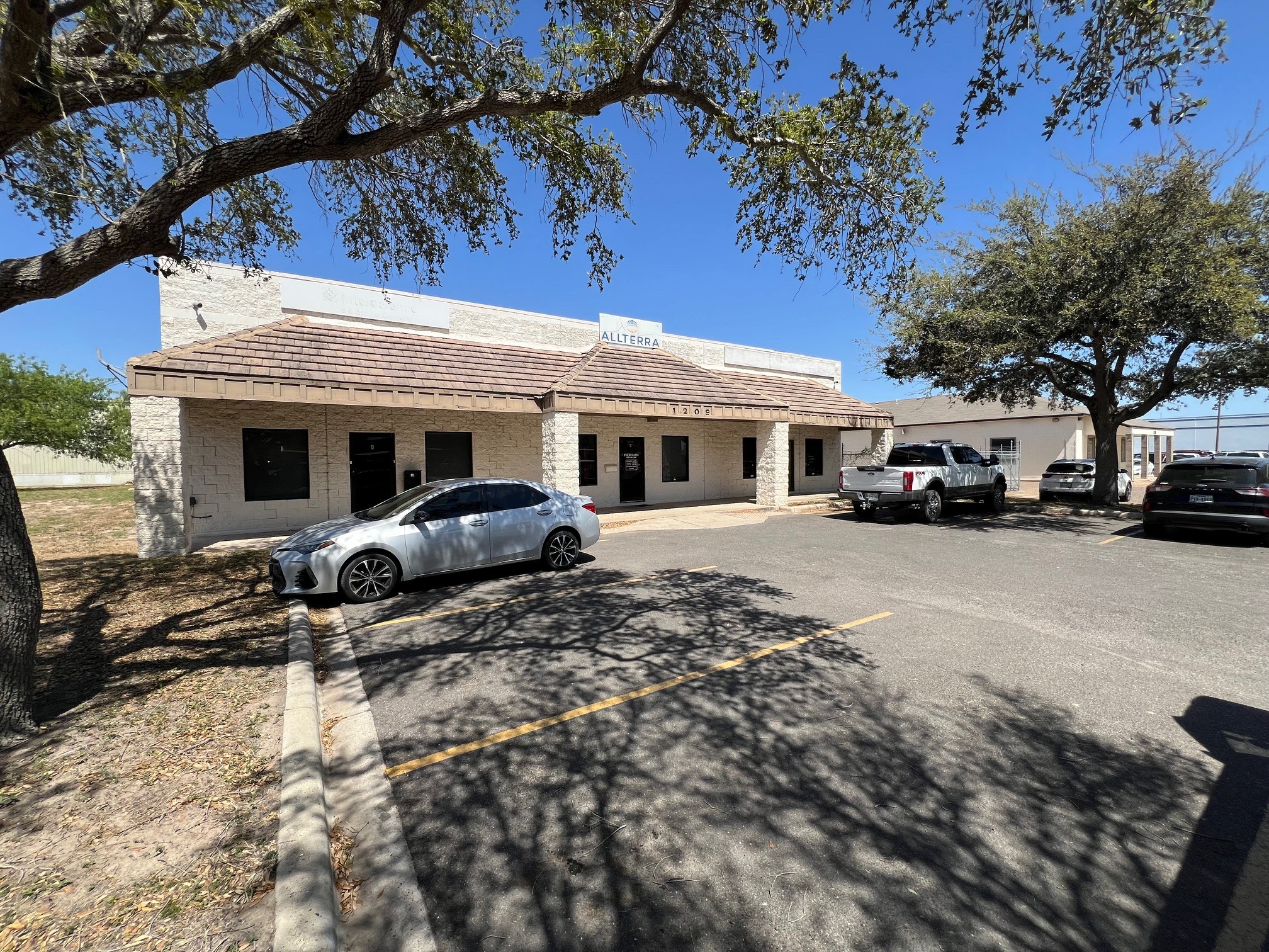 1209 E Jasmine Ave, McAllen, TX for Rent