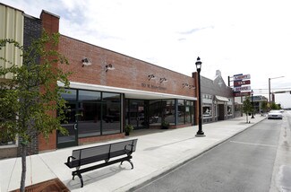 Grand Prairie, TX Retail - 110 W Main St