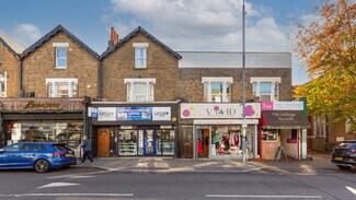 London, LND Storefront - 49A Station Rd