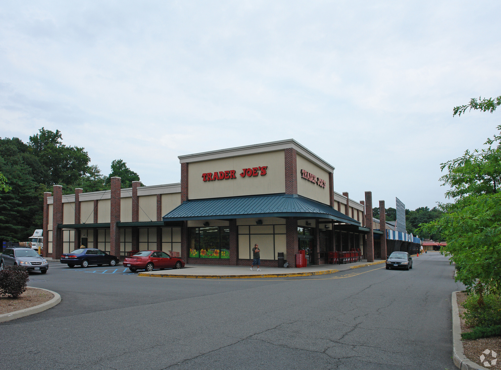 299 N Central Ave, Hartsdale, NY for Rent