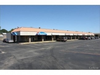 Garland, TX Retail - 4413-4425 W Walnut St