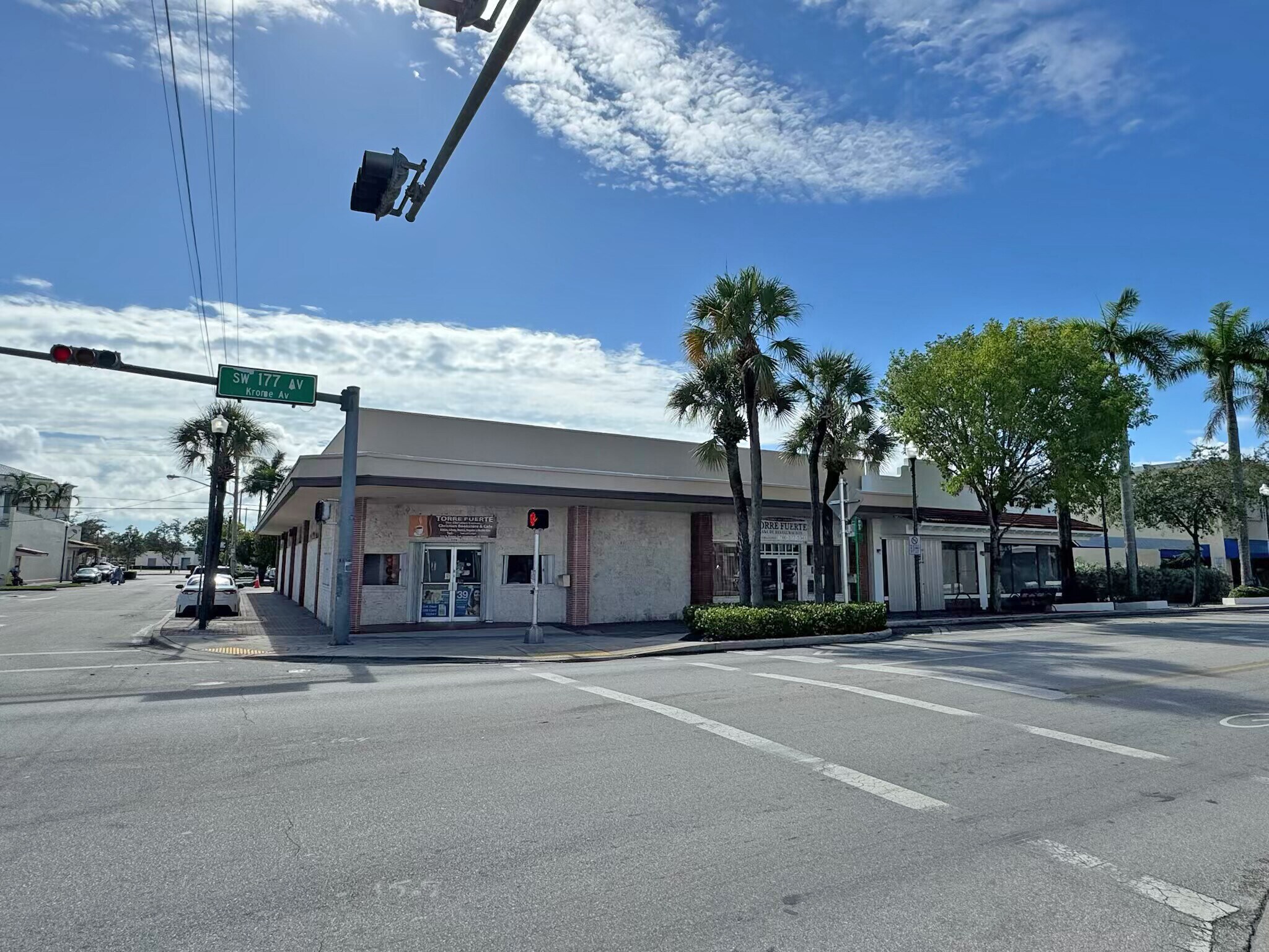 137-141 N Krome Ave, Homestead, FL for Sale