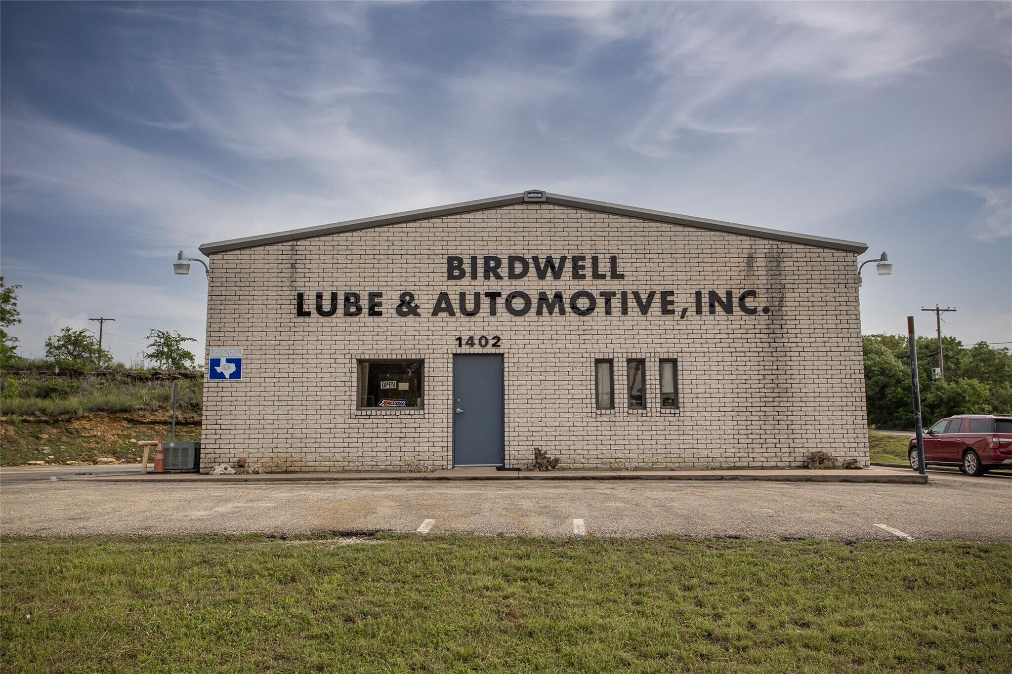 1402 Mineral Wells Hwy, Weatherford, TX for Sale