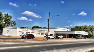 Coffeyville, KS Auto Dealership - 806 W 8th St