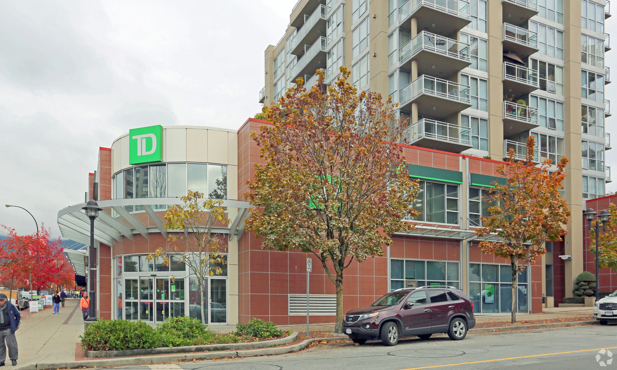 1400-1434 Lonsdale Ave, North Vancouver, BC for Rent
