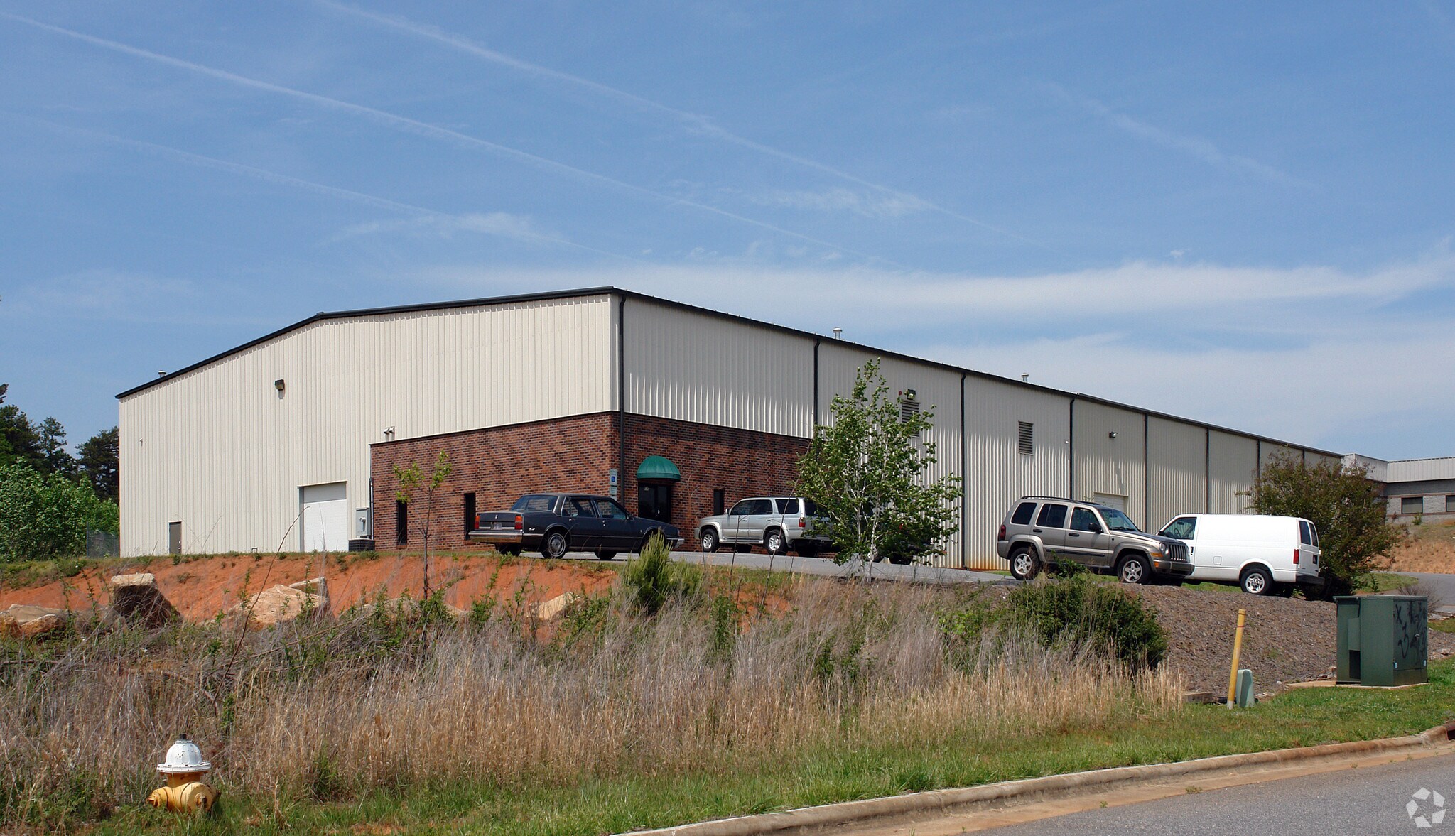 645 11th Ave Blvd SE, Hickory, NC for Rent