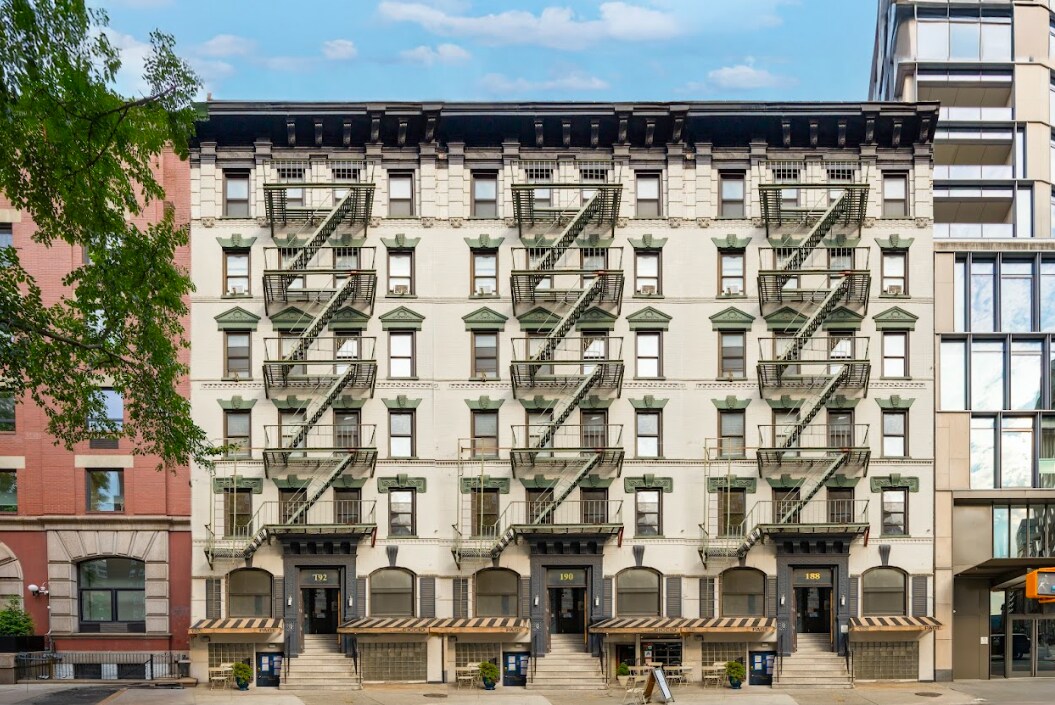 188-192 Avenue of the Americas, New York, NY for Rent