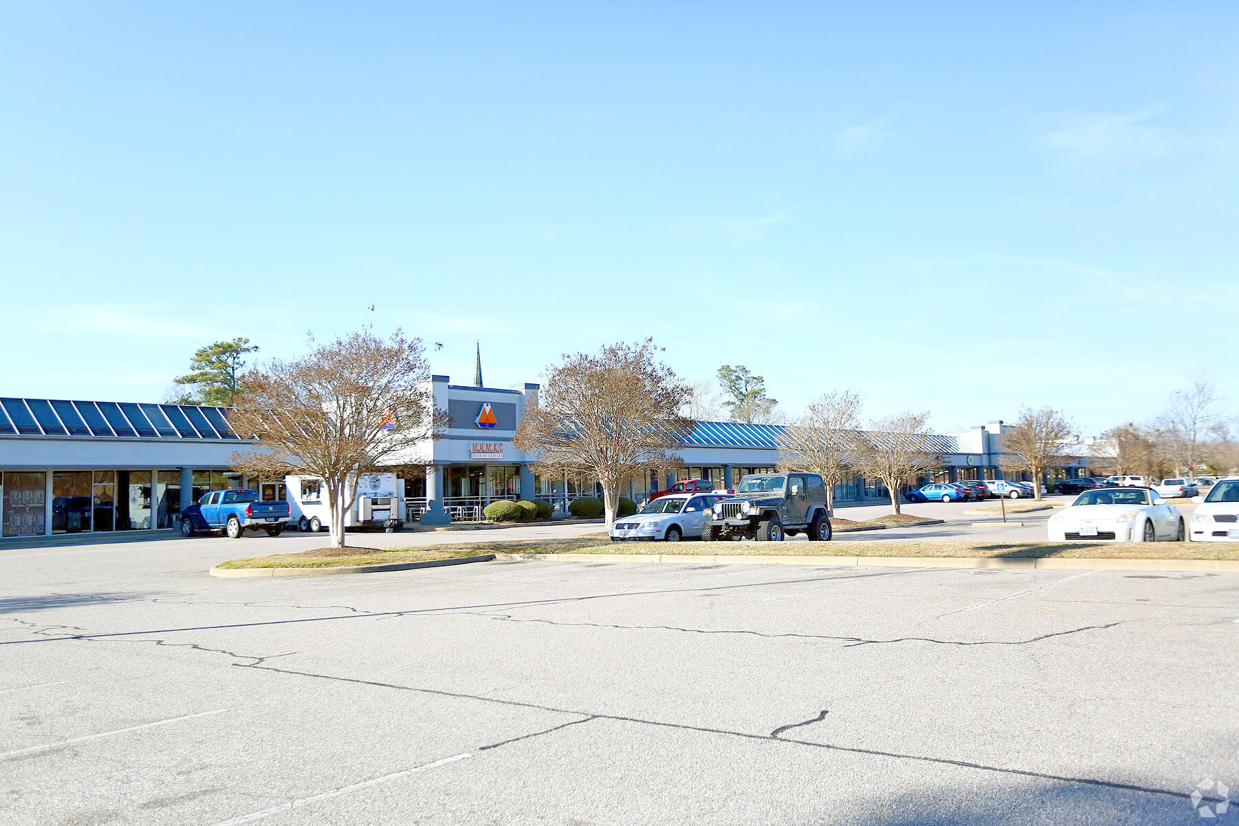 3200-3282 Academy Ave, Portsmouth, VA for Rent