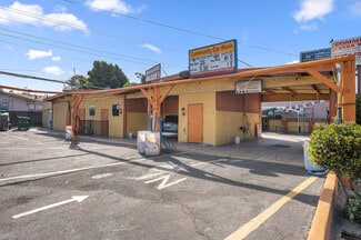 8700 INTERNATIONAL BLVD