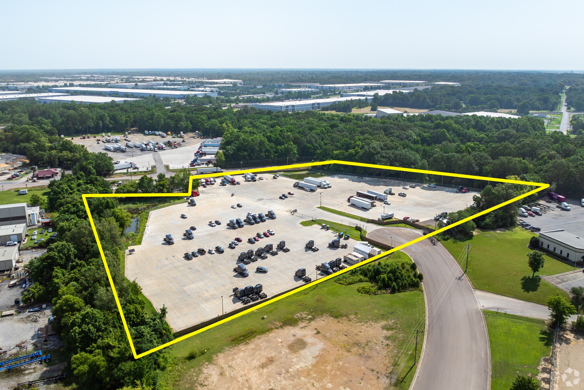 6860 Stateline Rd, Olive Branch, MS for Rent