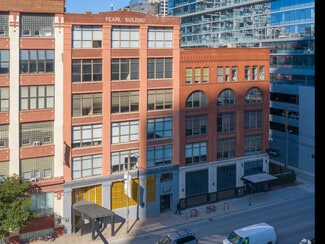 Chicago, IL Loft/Creative Space - 222 W Ontario St Chicago, IL Loft/Creative Space - 222 W Ontario St